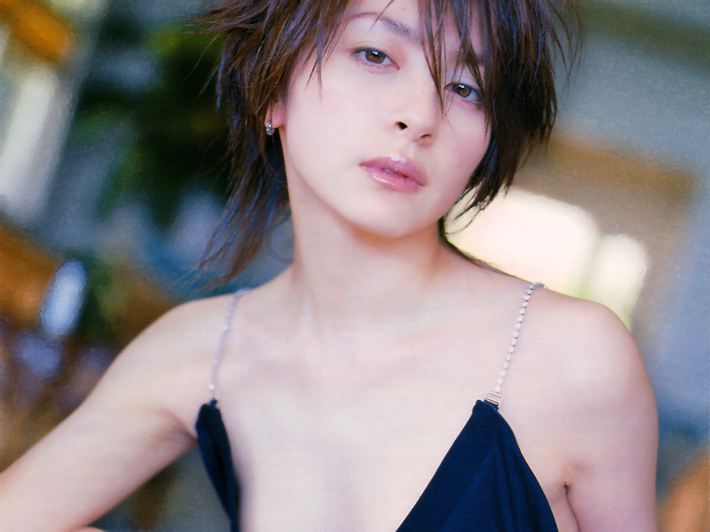 奥菜恵さんて大人の魅力でいっぱいの素敵な女優さんになりましたネ 美しい女優 モデルとセレブたち