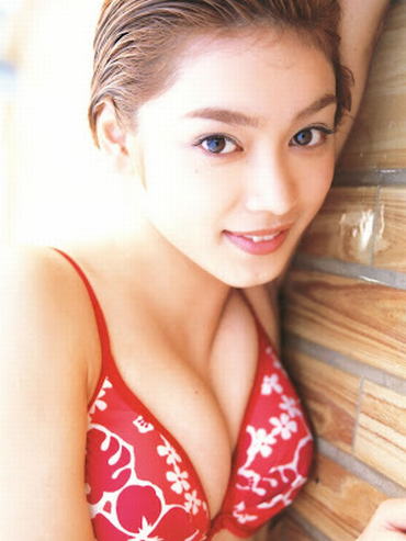 平愛梨って一体どこまで綺麗になるのでしょう 美しい女優 モデルとセレブたち